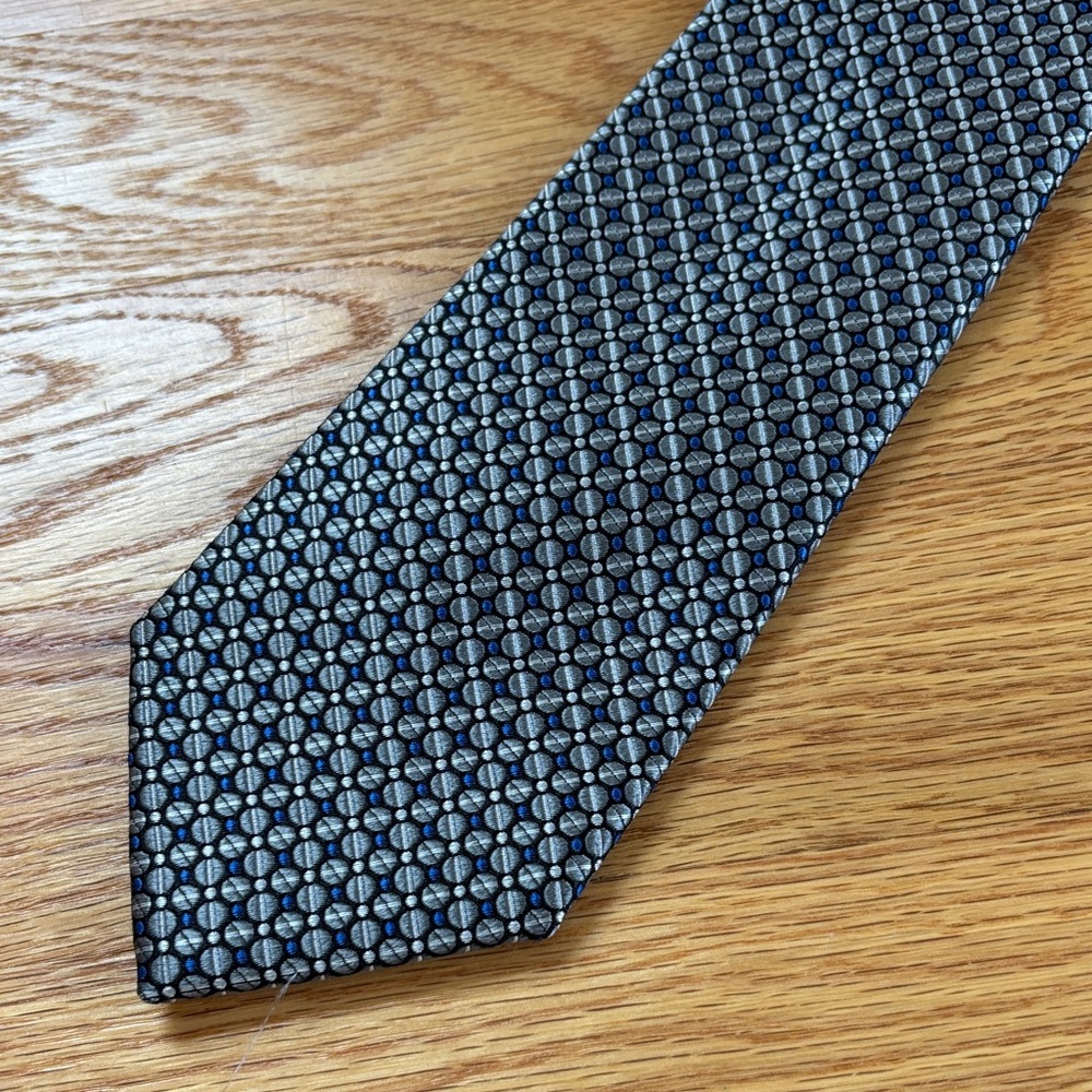 Elegant Blue and Gray Men's Tie